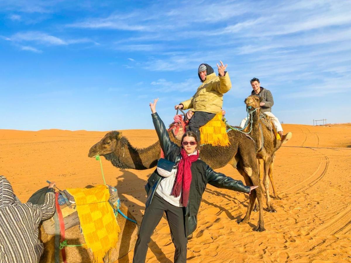 Aladdin Merzouga camp Exterior foto