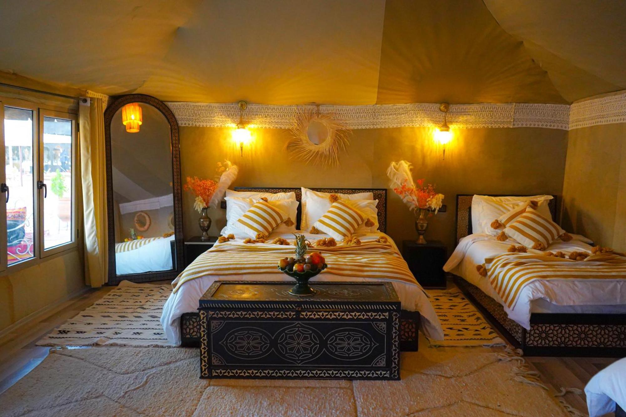 Aladdin Merzouga camp Exterior foto